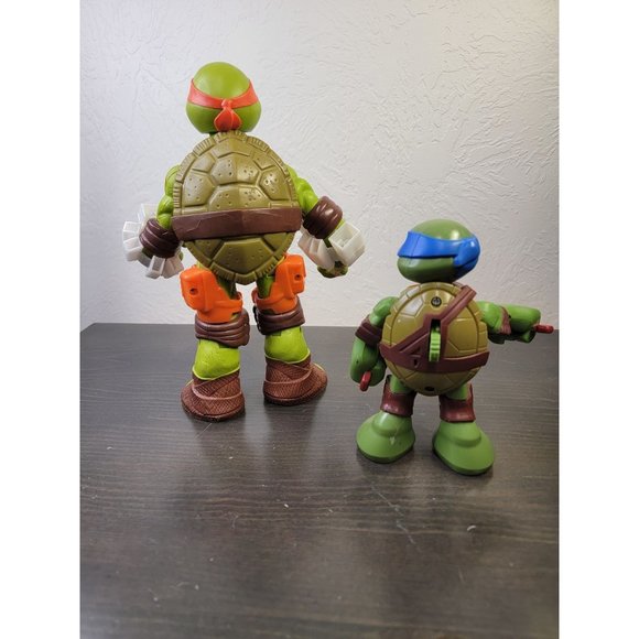 Teenage Mutant Ninja Turtles Michelangelo and Leo - Picture 5 of 9